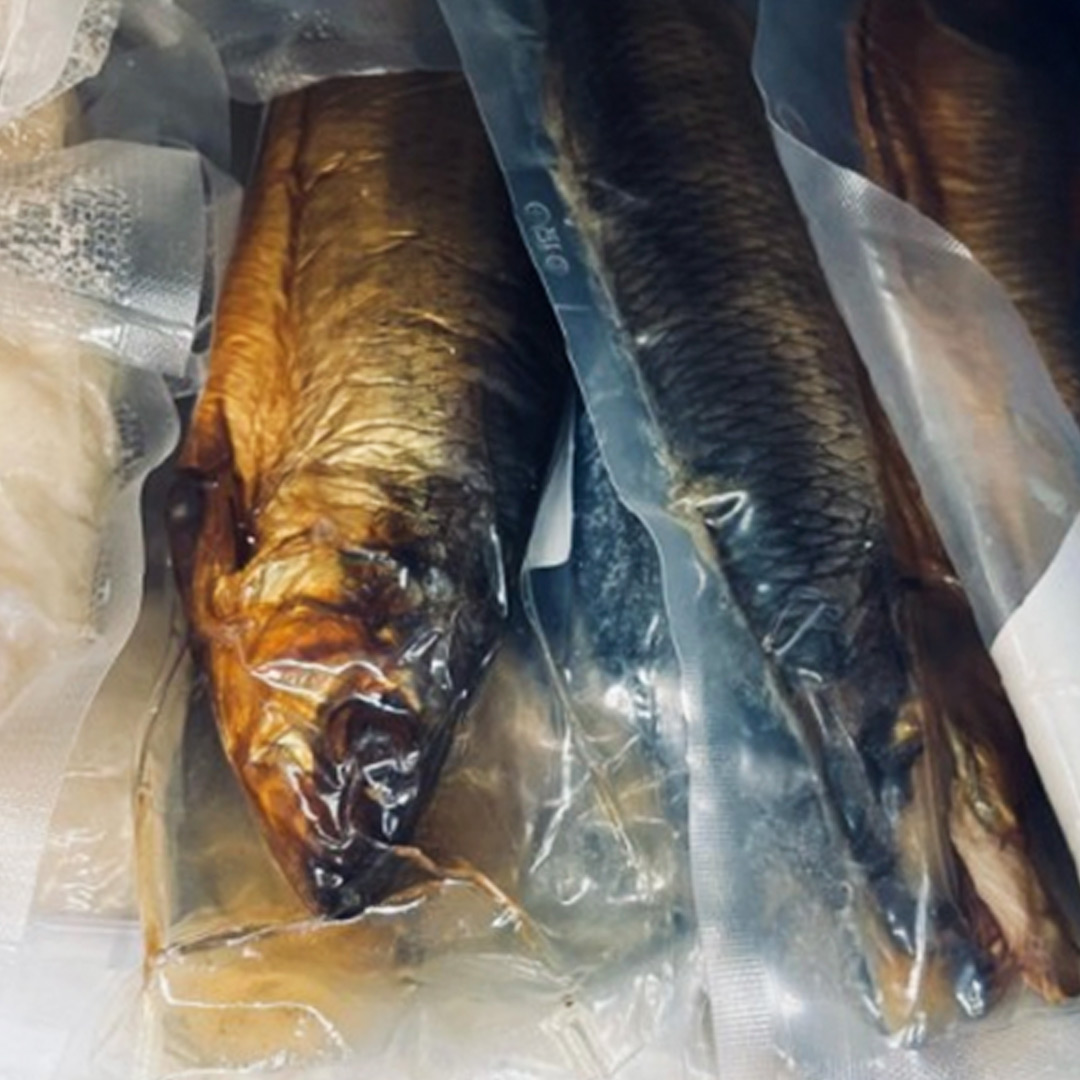 Whole Smoked Herring Fish, Refrigerated Item